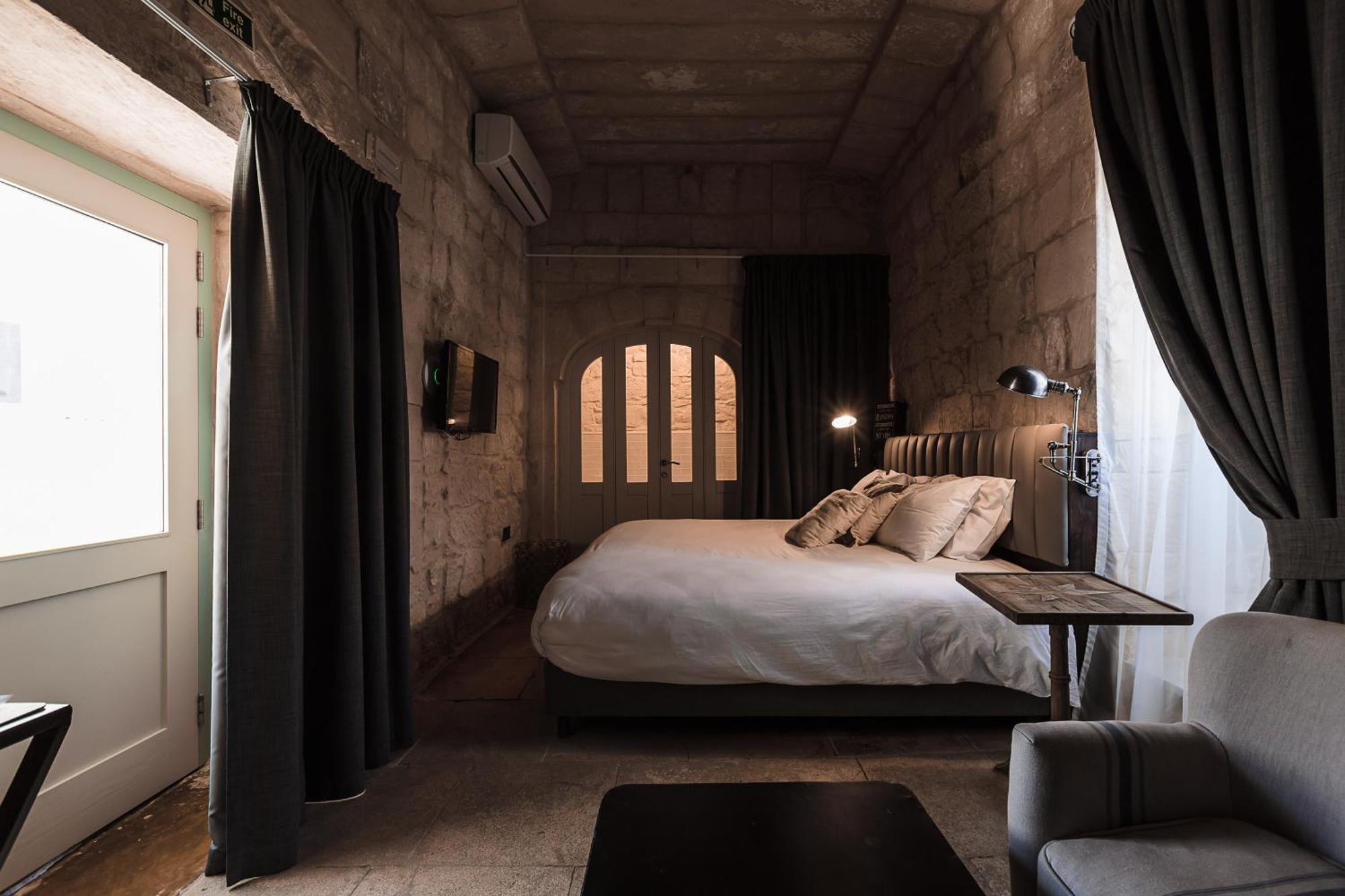 Talbot & Bons Bed & Breakfast Gudja Exterior foto