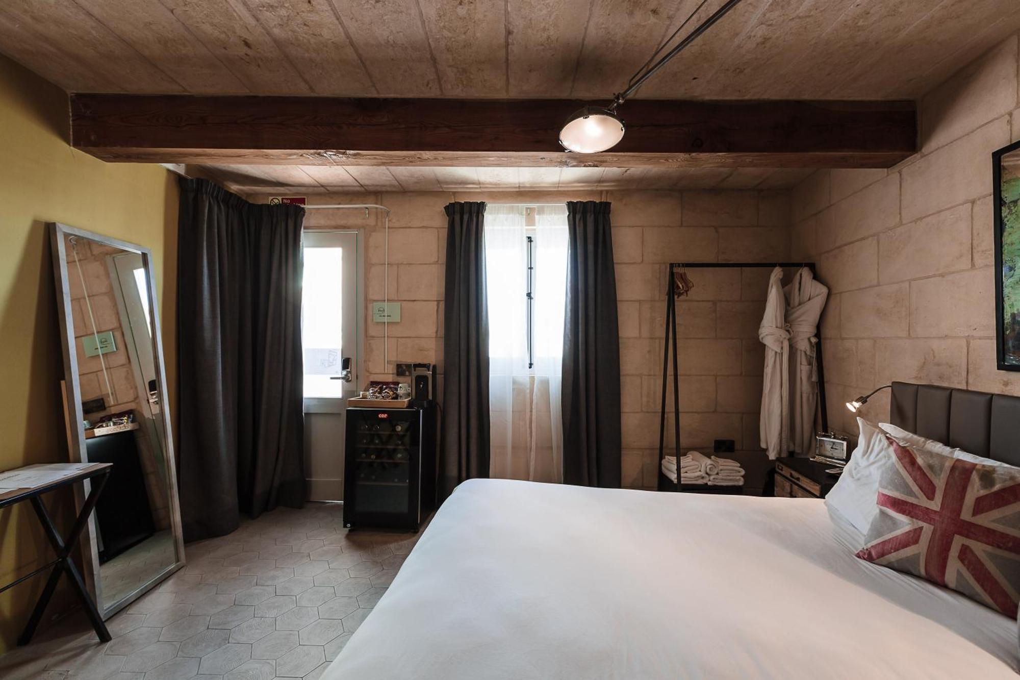 Talbot & Bons Bed & Breakfast Gudja Exterior foto