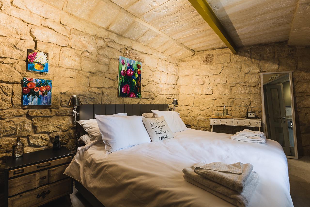 Talbot & Bons Bed & Breakfast Gudja Exterior foto